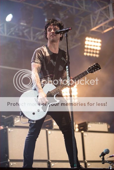 Reading_2012_6_zps3684904a.jpg