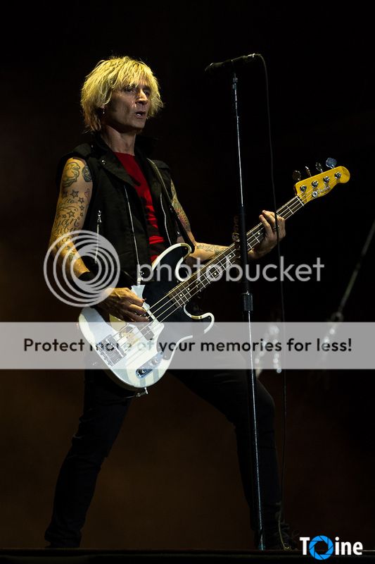 Rock_en_Seine_2012_2_zps0ed60894.jpg