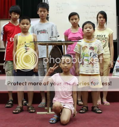 http://i707.photobucket.com/albums/ww78/LeDuan/17nhom6.jpg