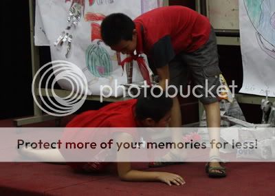 http://i707.photobucket.com/albums/ww78/LeDuan/34ngaroi.jpg