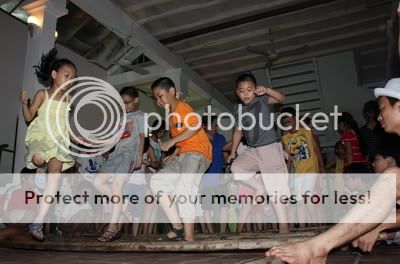 http://i707.photobucket.com/albums/ww78/LeDuan/43vuahocvuachoi4.jpg